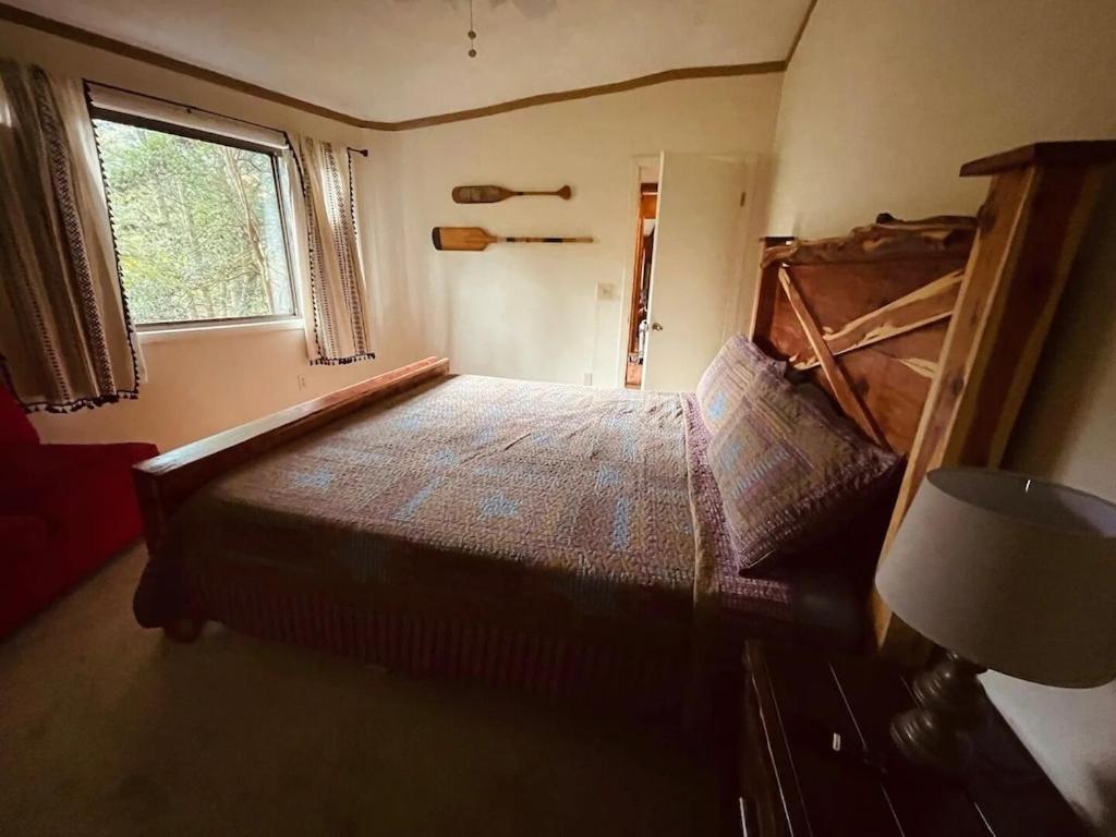 Cabin With Treehouse Views, 3 King Beds, 4 Bunks, And Large Hot Tub! Gatlinburg Esterno foto